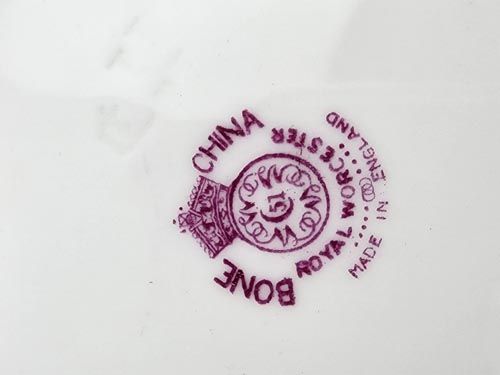 Royal Worcester: Royal Worcester Square Dish - Fruit