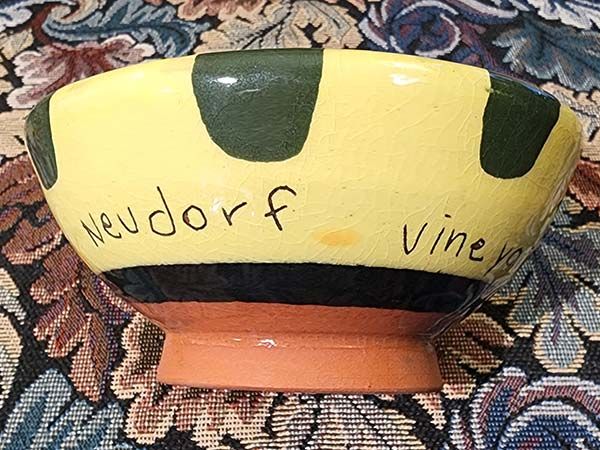 Terracotta bowl - Neudorf Vineyards