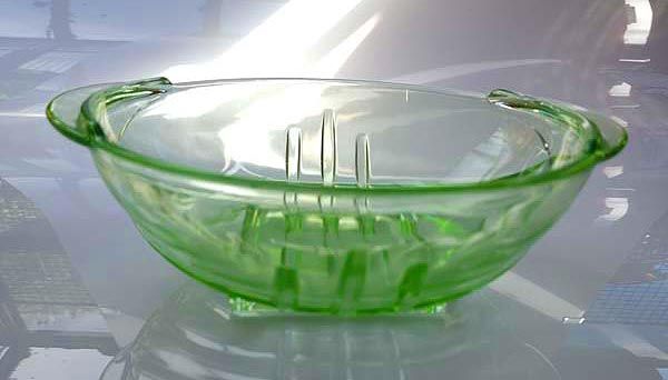 Glass: Uranium Art Deco Glass Bowl