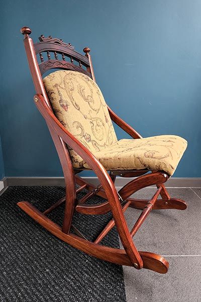 Vintage folding rocking chair