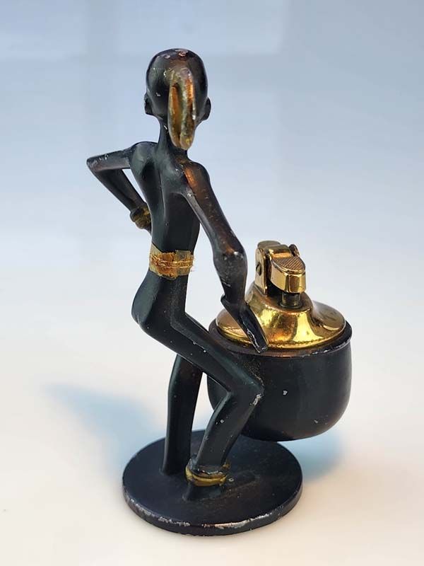 Vintage & Retro: Vintage table lighter - African lady